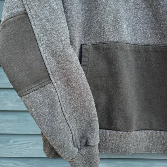 Teddy Fresh Men's Black and Gray Zip-Up Sweater - Picture 3 of 4